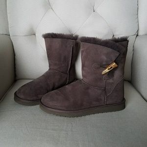 COZIE STEPS Brown UGG Look Alike